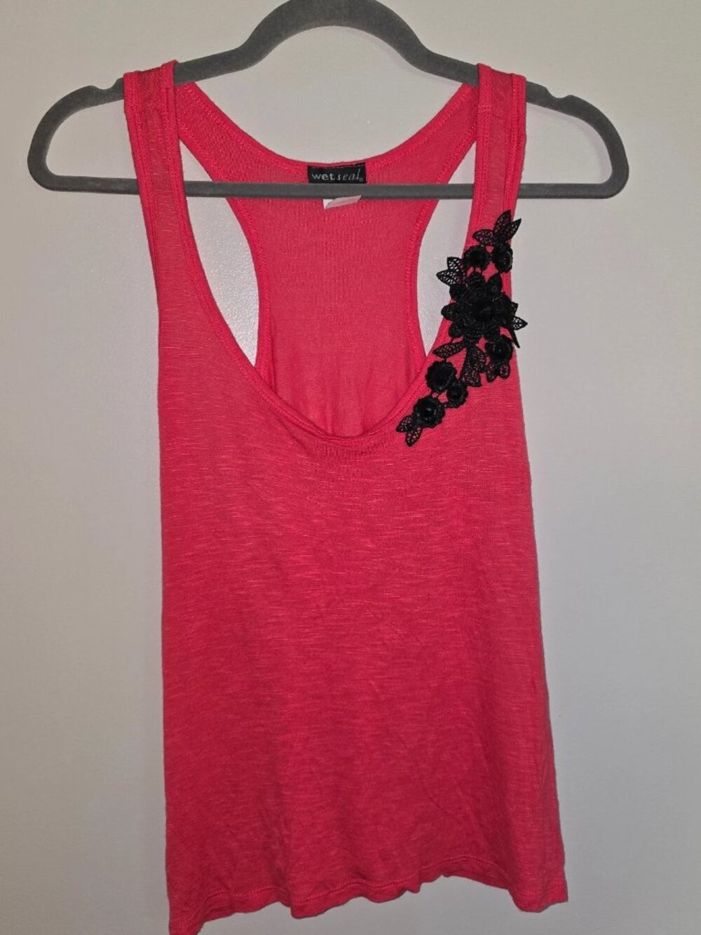 Vintage 90s Wet Seal coral orange racerback tank top black floral applique lace